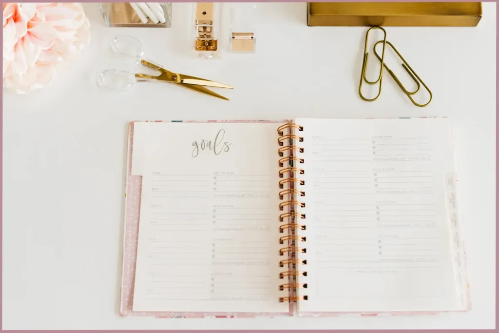 journal to help empty nester moms set goals for the next chapter